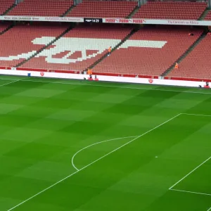 Pre-Match Preparation: Arsenal's Clock End Goals, Arsenal v Manchester United (2014-15)