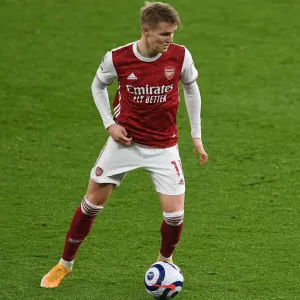 Empty Premier League Clash: Arsenal vs Manchester City (2020-21) Empty Premier League Clash: Arsenal vs Manchester City (2020-21)