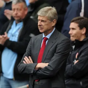 Premier League Rivalry: Manchester City vs. Arsenal (2012-13) - Arsene Wenger's Battle at Etihad Stadium