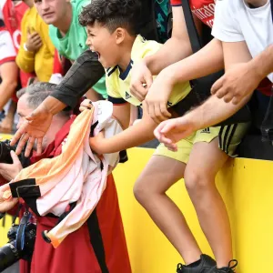 Premier League Showdown: Arsenal at Burnley (September 2021) Premier League Showdown: Arsenal at Burnley (September 2021)