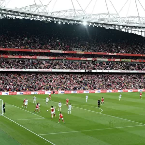 Arsenal 2022-23 Fine Art Print Collection: Arsenal v Liverpool 2022-23