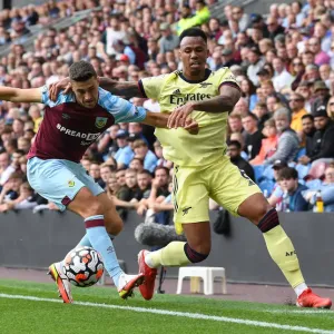 Premier League Showdown: Arsenal vs Burnley at Turf Moor (September 2021) Premier League Showdown: Arsenal vs Burnley at Turf Moor (September 2021)