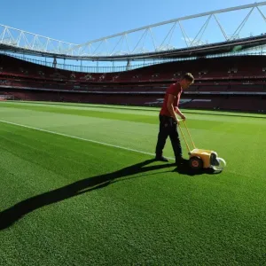 Preparing the Battlefield: Emirates Stadium Gears Up for Arsenal's Premier League Clash against Sunderland Preparing the Battlefield: Emirates Stadium Gears Up for Arsenal's Premier League Clash against Sunderland