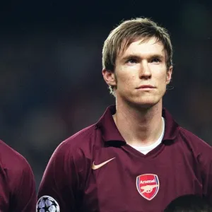 Quincy Owusu-Abeyie and Alex Hleb (Arsenal). Arsenal 0: 0 Ajax