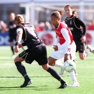 Rachel Yankey (Arsenal) Karolina Westberg (Umea) Rachel Yankey (Arsenal) Karolina Westberg (Umea)