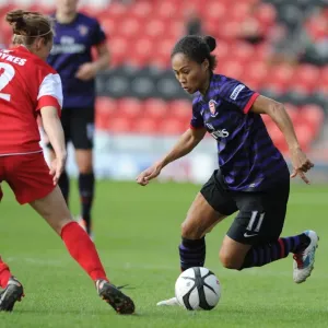 Rachel Yankey (Arsenal) Loren Dykes (Bristol). Arsenal Ladies 3: 0 Bristol Academy Rachel Yankey (Arsenal) Loren Dykes (Bristol). Arsenal Ladies 3: 0 Bristol Academy