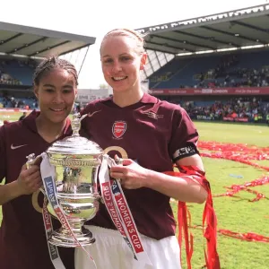 Rachel Yankey and Faye White (Arsenal) with the FA Cup Trophy