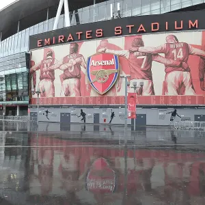 Rainy Arsenal Showdown: Battle of Emirates Stadium (2022-23) vs. Nottingham Forest