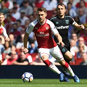Ramsey Outmaneuvers Noble: Intense Moment from Arsenal vs. West Ham United, Premier League 2017-18