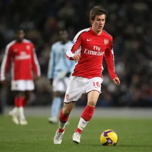 Ramsey's Struggle: Manchester City Crushes Arsenal 3-0, Aaron Ramsey (Arsenal)