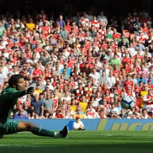 Ramsey's Stunner: Arsenal's 4th Goal vs. Portsmouth, 2009