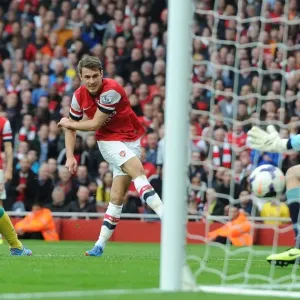 Ramsey's Thriller: Aaron Scores the Game-winning Goal vs. Norwich City (October 2013) Ramsey's Thriller: Aaron Scores the Game-winning Goal vs. Norwich City (October 2013)