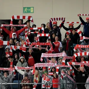 Real Madrid CF v Arsenal FC - UEFA Women's Champions League Quarter Finals First Leg Real Madrid CF v Arsenal FC - UEFA Women's Champions League Quarter Finals First Leg