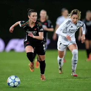 Real Madrid CF v Arsenal FC - UEFA Women's Champions League Quarter Finals First Leg Real Madrid CF v Arsenal FC - UEFA Women's Champions League Quarter Finals First Leg