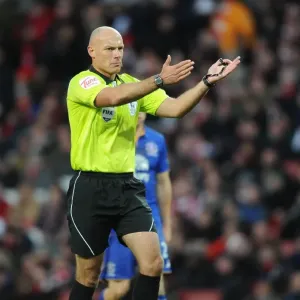 Referee Howard Webb Overssees Arsenal vs. Everton Clash in Premier League (2011-12)