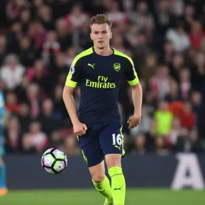 Rob Holding in Action: Southampton vs Arsenal, Premier League 2016-17 Rob Holding in Action: Southampton vs Arsenal, Premier League 2016-17