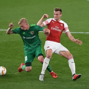 Rob Holding Stops Vladyslav Kulach in Arsenal's Europa League Clash
