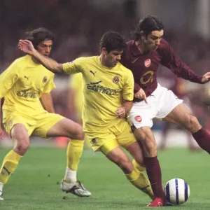 Robert Pires (Arsenal) Cesar Arzo (Villarreal). Arsenal 1: 0 Villarreal