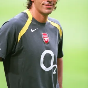 Arsenal Football Club Print - Robert Pires (Arsenal) vs