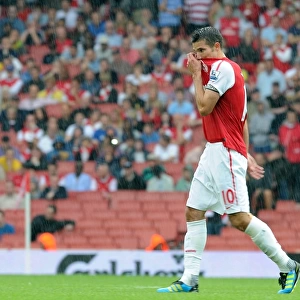 Robin van Persie in Action: Arsenal vs. Liverpool, Premier League 2011-2012