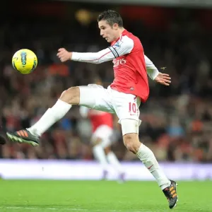 Robin van Persie in Action: Arsenal vs. Queens Park Rangers (2011-12)