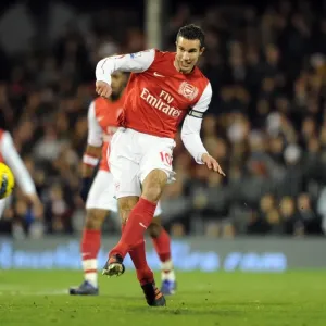 Robin van Persie in Action: Premier League Showdown at Fulham (2011-12)