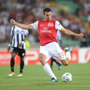 Robin van Persie in Action: Udinese vs Arsenal, UEFA Champions League Play-Off 2011 Robin van Persie in Action: Udinese vs Arsenal, UEFA Champions League Play-Off 2011