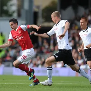 Robin van Persie (Arsenal) Brede Hangeland (Fulham). Fulham 2: 2 Arsenal