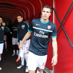 Robin van Persie: Arsenal Captain Before Arsenal vs Aston Villa, Premier League 2011-12