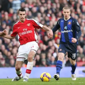Robin van Persie (Arsenal) Grant Leadbitter (Sunderland) Robin van Persie (Arsenal) Grant Leadbitter (Sunderland)