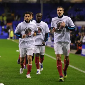Robin van Persie and Arsenal Honor Fabrice Muamba Before Everton Clash (2011-12)