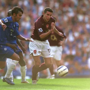 Robin van Persie (Arsenal) Paulo Ferreira (Chelsea). Chelsea 1: 0 Arsenal Robin van Persie (Arsenal) Paulo Ferreira (Chelsea). Chelsea 1: 0 Arsenal