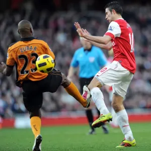 Robin van Persie (Arsenal) Ronald Zubar (Wolves). Arsenal 2: 0 Wolverhampton Wanderers