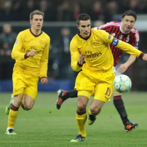 Robin van Persie: Arsenal's Shining Star in UCL Showdown against AC Milan Robin van Persie: Arsenal's Shining Star in UCL Showdown against AC Milan