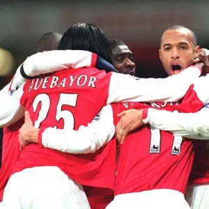 Robin van Persie Print: Emirates Stadium Goal Celebration Robin van Persie Print: Emirates Stadium Goal Celebration
