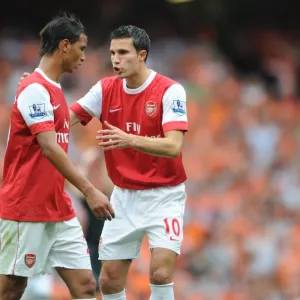 Robin van Persie and Marouane Chamakh (Arsenal). Arsenal 6: 0 Blackpool