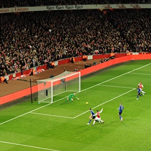 Robin van Persie Scores the Dramatic Winner: Arsenal vs. Manchester United, Premier League 2011-12