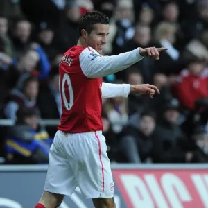 Robin van Persie Scores First Goal: Swansea City vs. Arsenal, Premier League 2011-12
