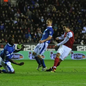 Robin van Persie Scores Fourth Goal: Wigan Athletic vs. Arsenal, Premier League 2011-12