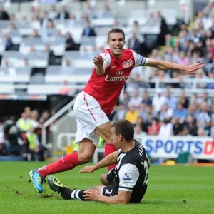 Robin van Persie Scores Past Ryan Taylor: Newcastle United vs. Arsenal, Premier League 2011-12 Robin van Persie Scores Past Ryan Taylor: Newcastle United vs. Arsenal, Premier League 2011-12