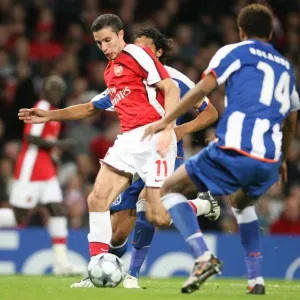 Robin van Persie Scores Stunner: Arsenal 4-0 Porto, Champions League