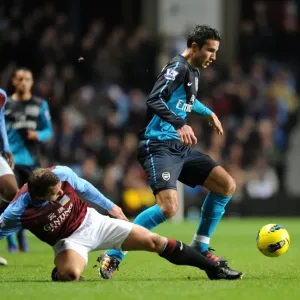 Robin van Persie vs. Stephen Warnock: A Battle in the 2011-12 Aston Villa vs. Arsenal Premier League Match