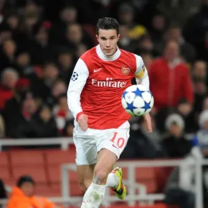 Robin van Persie's Brace: Arsenal's 3-1 Victory Over Partizan Belgrade in UEFA Champions League (Group H, 2010) Robin van Persie's Brace: Arsenal's 3-1 Victory Over Partizan Belgrade in UEFA Champions League (Group H, 2010)