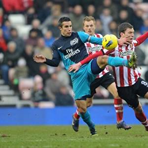 Robin van Persie's Brace Leads Arsenal to 2-1 Victory over Sunderland in Premier League