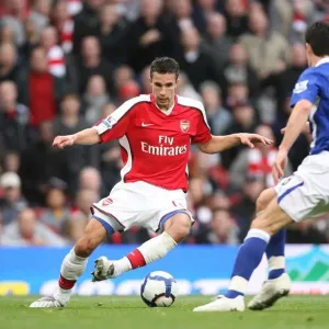 Robin van Persie's Brace Leads Arsenal to 3-1 Victory over Birmingham Robin van Persie's Brace Leads Arsenal to 3-1 Victory over Birmingham