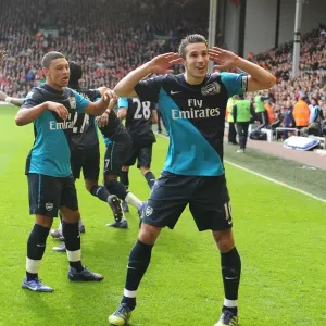 Robin van Persie's Brace: Liverpool vs. Arsenal, Premier League 2011-12