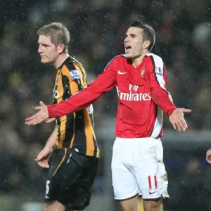 Robin van Persie's Brilliant Hat-Trick: Arsenal Crush Hull City 3-1 in Premier League