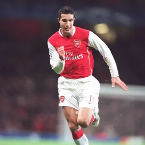 Robin van Persie's Brilliant Performance: Arsenal's Champions League Victory over Hamburg (November 21, 2006)