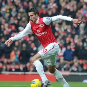 Robin van Persie's Brilliant Seven-Goal Performance: Arsenal Crushes Blackburn Rovers 7-1 in Premier League