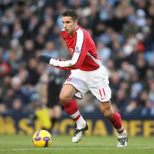 Robin van Persie's Disappointing Night: Manchester City 3-0 Arsenal, Barclays Premier League (November 2008)
